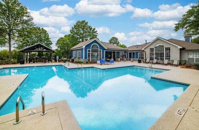 Athens Serenity: 3BR, Pool near UGA and Hospitals
