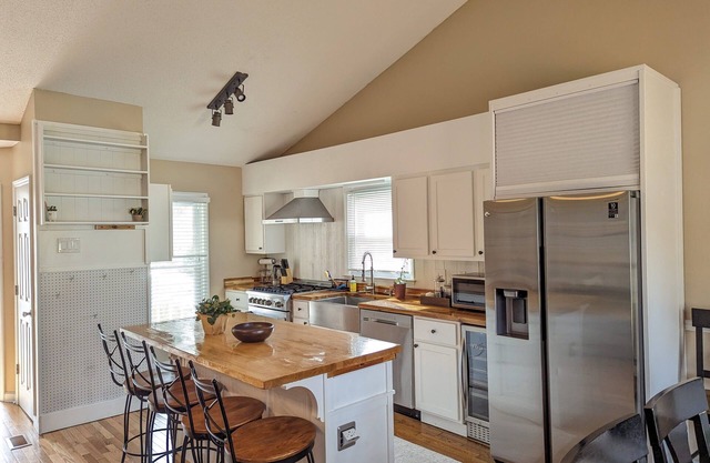 Modern 3BR Ranch Near Duke & UNC - Chapel Hilln