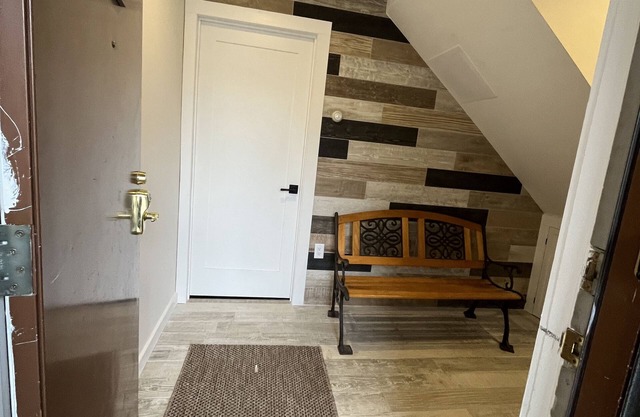 Modern 4 Bedroom Ski In Ski Out - Bike In Bike Out at BURKE MOUNTAIN