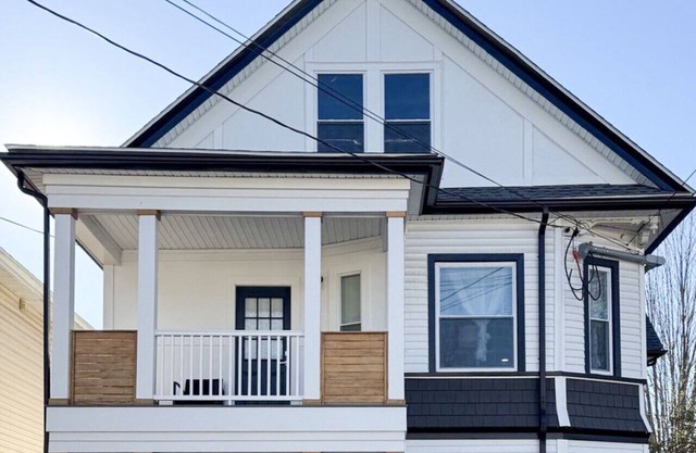 Modern and all new 3BR / near UMASS