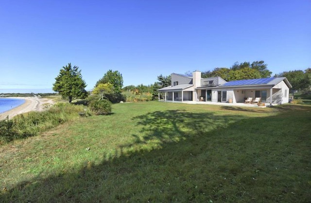Paradis moderne et efficace en bord de mer