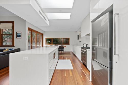 Modern Annandale Home