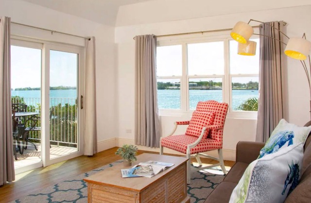 Modern Apartment St.Georges Bermuda
