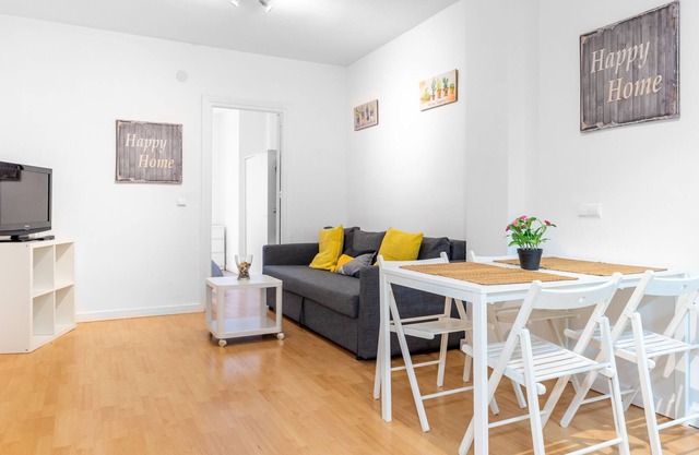 Appartement moderne "Capuchinos IZQUIERDA" dans le centre ville avec balcon, climatisation et Wi-Fi