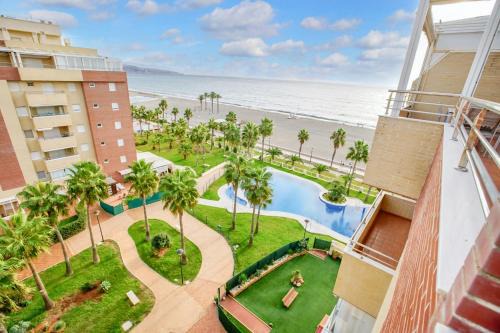 Modern apartment in Roquetas de Mar with sea view