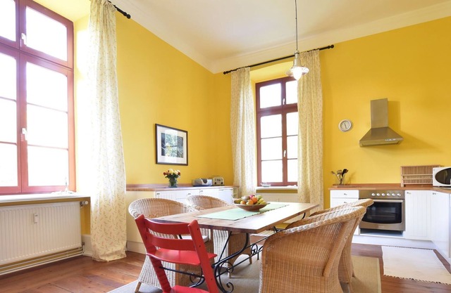 Appartement gothique à Satow avec jardin
