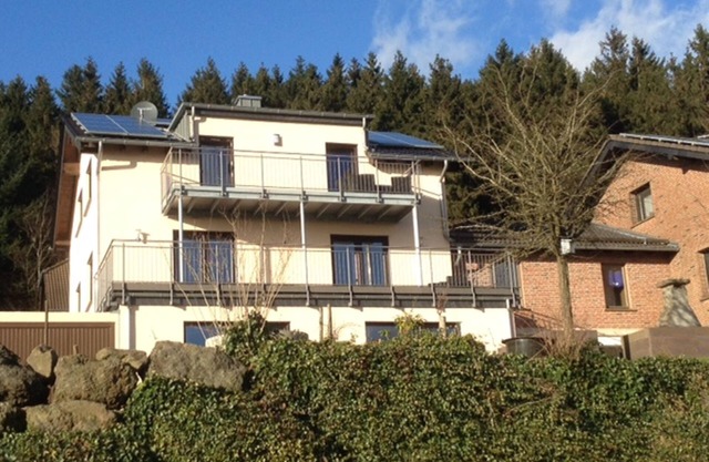 Appartement moderne avec terrasse à Weinsheim