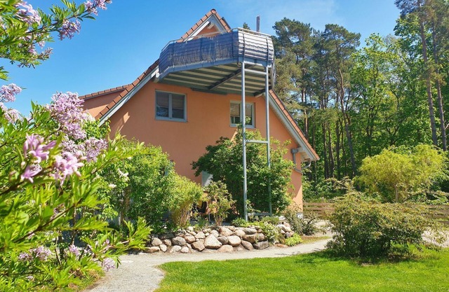 Modern apartment no. 2 with terrace, sauna in the house, garden - Ferienwohnungen am Wald - FeWo am Wald