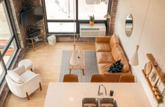 Modern Downtown Luxury Condo | Enger Lofts 316