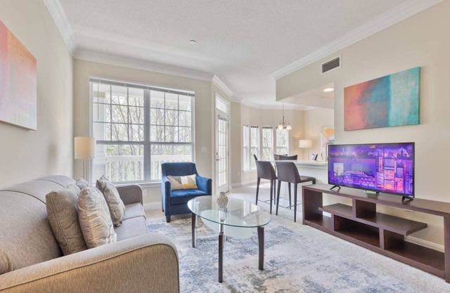 Modern Apt with Private Garage-ABH-2022