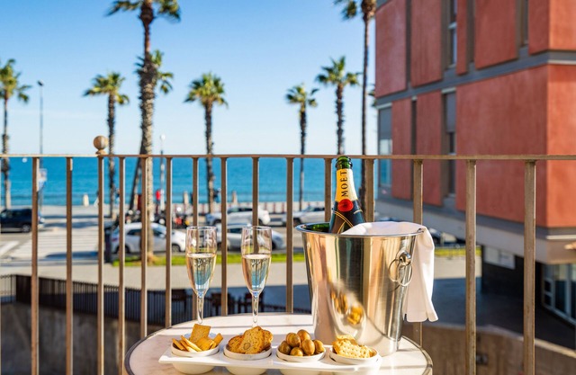 Appartement moderne en bord de mer avec balcon et vue imprenable sur la mer à Barceloneta
