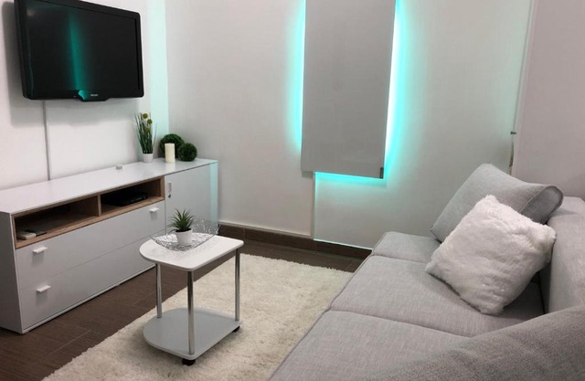 Modern center studio under the castle II FREE PARKING