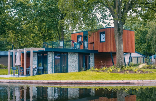 Chalet moderno con 2 baños.