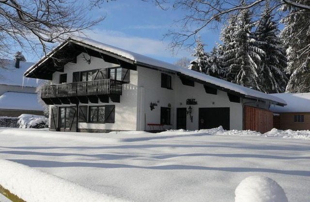 Modern chalet with wellness facilities