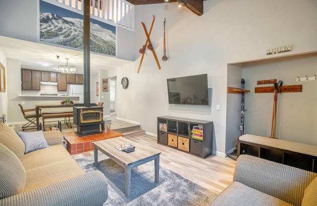 Modern Townhome Charming - Capacité d'accueil jusqu'à 10