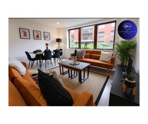 Modern City Centre Apartment