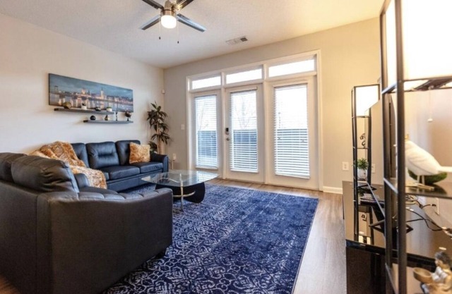 Modern Condo at Perimeter