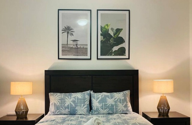 Modern Cosy 2-Bedroom Apt. close to City & Beach