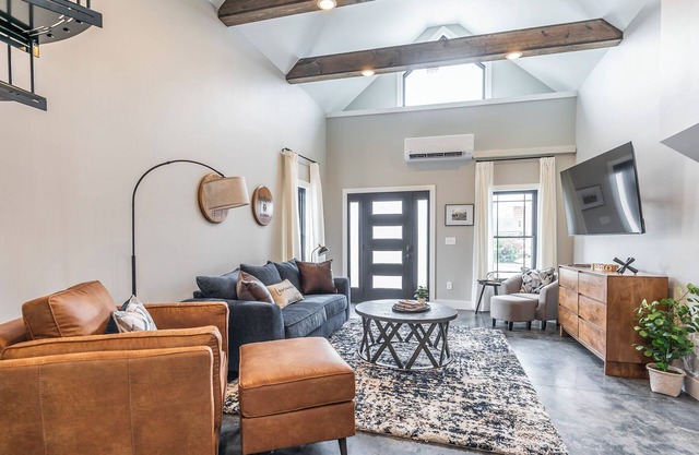 Modern cottage located in the heart of the Bourbon Trail