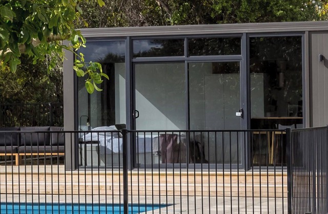 Modern Country Living near Town Centre