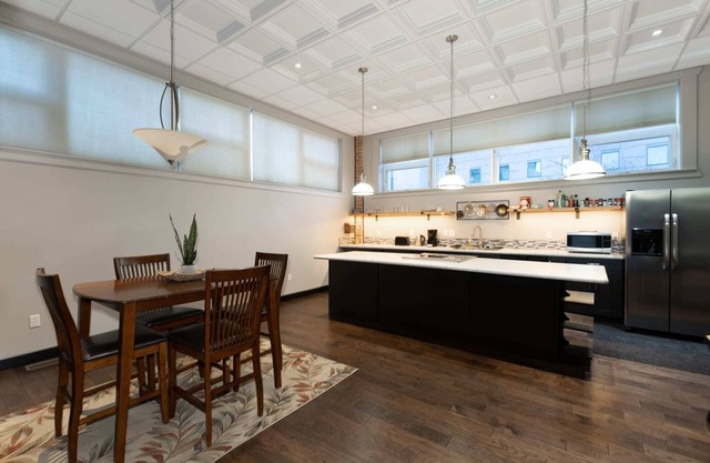 Modern downtown loft Unit 10