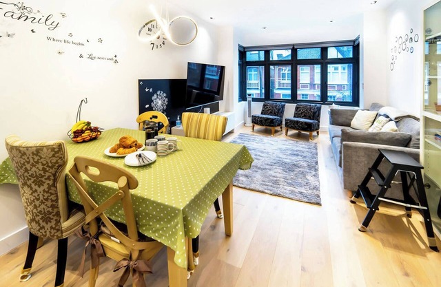Modern Ealing Common Duplex