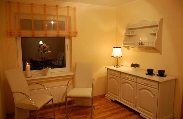 Appartement meublé moderne avec cuisine entièrement équipée et terrasse