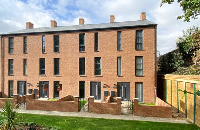 Modern family home near London