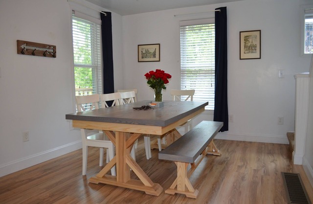 Maison de style familial à Wakefield dans le Michigan - Grande année!