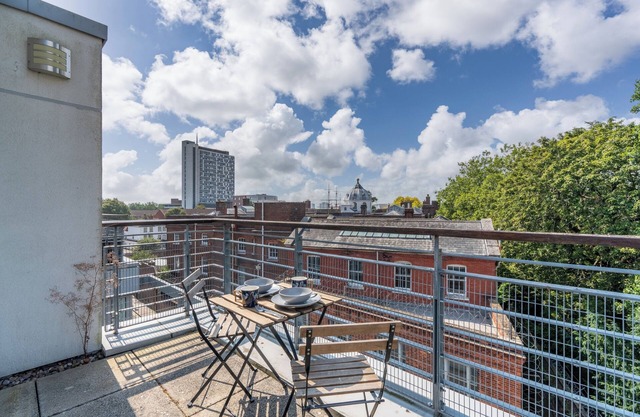 Modern Flat with Balcony view and FREE car parking