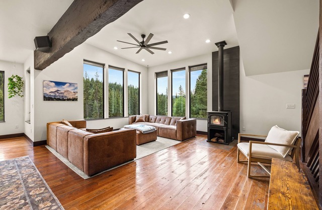 Modern Forest Getaway - Mins From Whitefish, Glacier Park, & Ski Mtn