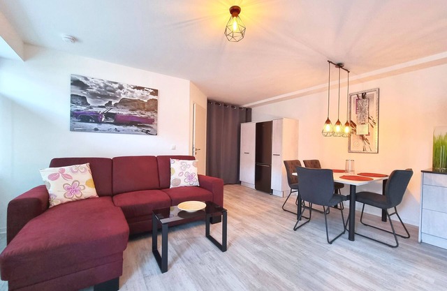Modern furnished vacation apartment (46 sqm) for up to 4 people with south-facing terrace