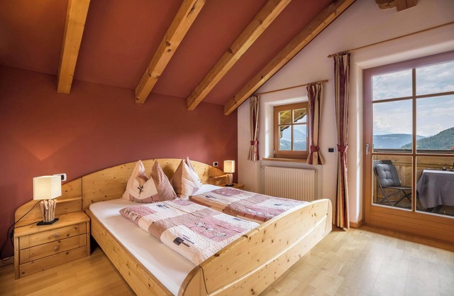 Appartement de vacances moderne "Oberplunerhof - Bruneck" avec Wi-Fi et balcon