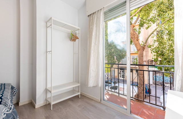 Moderne appartement de vacances "Capuchinos DERECHA" au centre-ville avec balcon, climatisation et connexion Wi-Fi