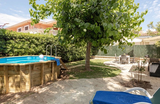 Maison de vacances moderne "Casa Enriqueta" avec vue sur la mer, jardin, terrasses et piscine