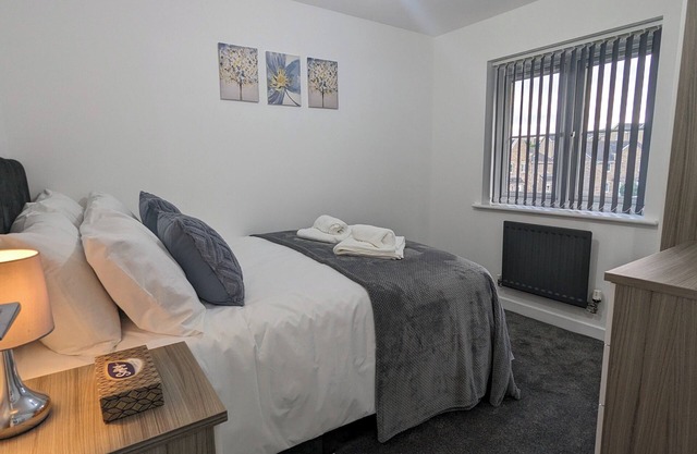 Leyland Retreat - Burnley House Rental - BurnTurf