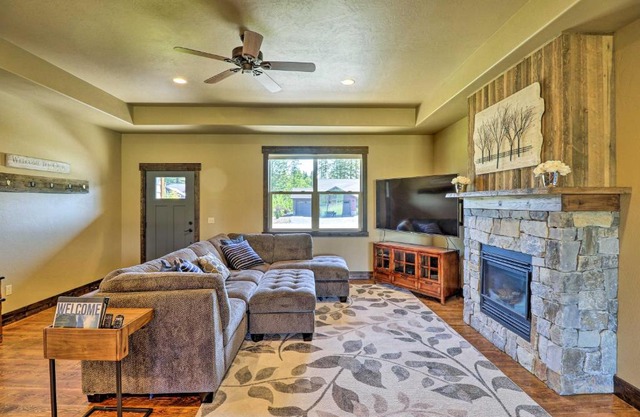 Modern Kalispell Home - 28 Mi to Glacier NP!