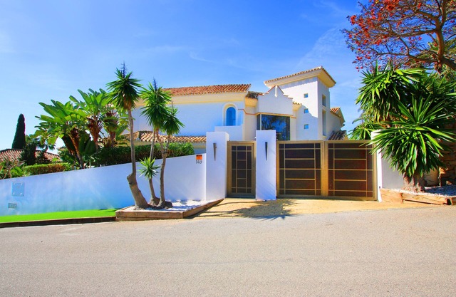 Villa de luxe moderne à Marbella avec vue