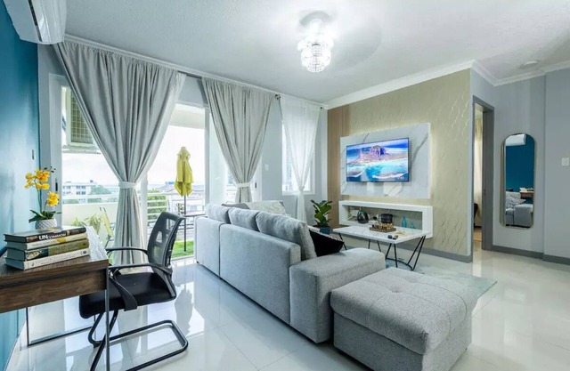 Modern Luxury Apartment in New Kingston
