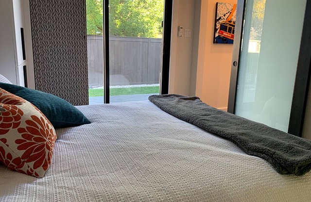 Modern Microhouse, Super private, clean and bright!