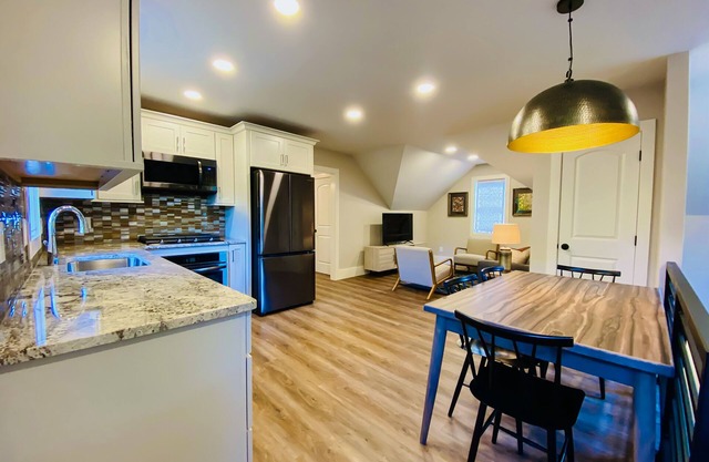 Modern mountain getaway in Boone