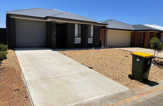 Modern New 4BR Spacious Peaceful Family Home