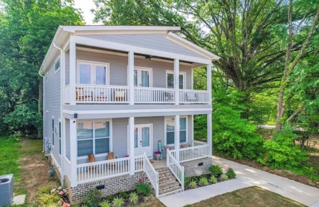 Modern new built in prime Raleigh location