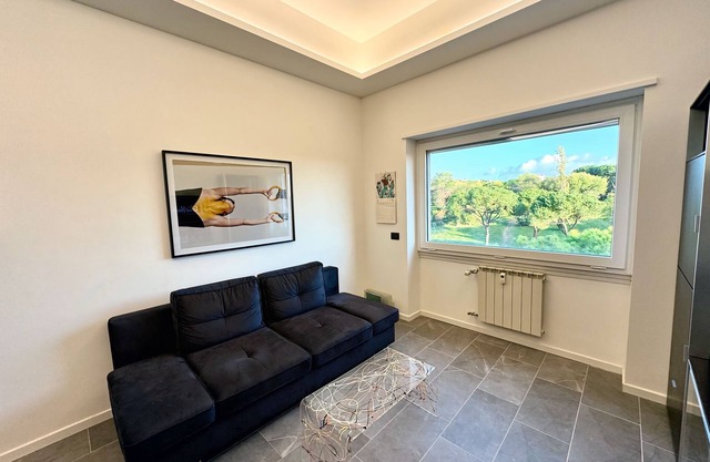 Modern Parkview Apartment in Talenti