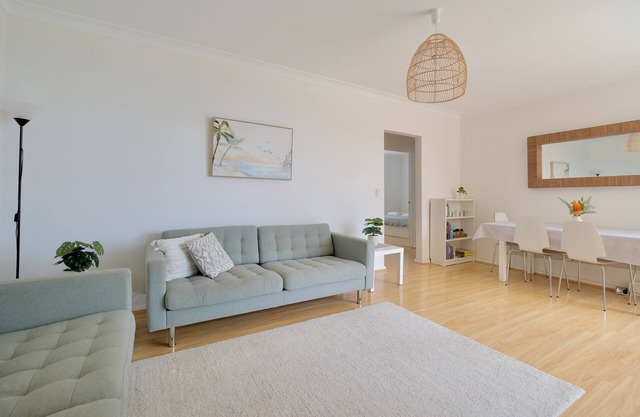 Cozy Poolside Coogee Beach Sanctuary