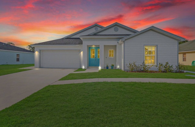 Modern Private 2 BR 1 BA and Kitchen Near the Beach