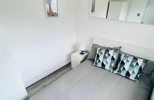 Modern private Double bedroom in a shared house