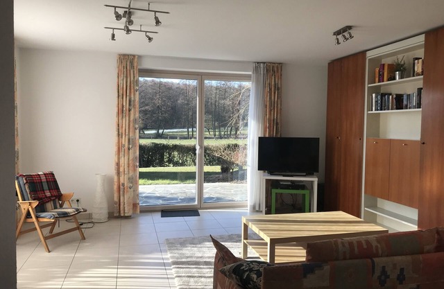 Moderne, appartement calme dans la campagne - en 30 minutes en train pour Messe Frankfurt