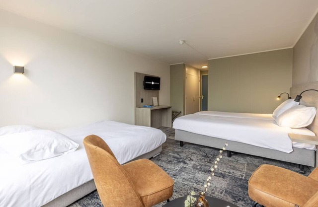Modern Room Perfect for Family Nature Trips Near Speelbos Nijverdal