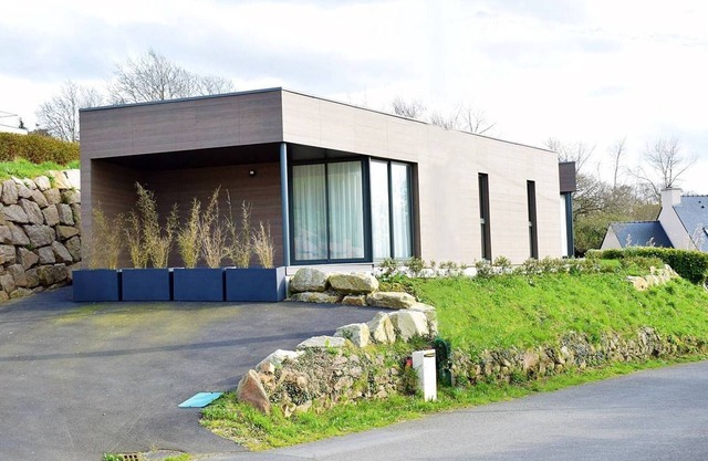 Maison neuve à Trégastel avec WIFI, terrasse en bois et classée 3 étoiles, près des plages
